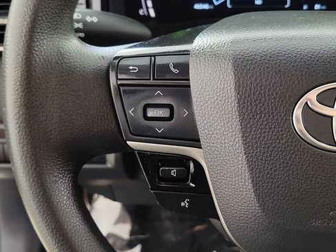 Used 2025 Toyota Camry LE w/ Convenience Package FWD image 24