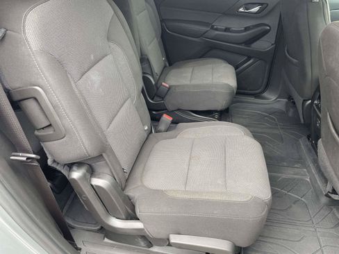 Certified 2023 Chevrolet Traverse LT w/ Midnight/Sport Edition AWD/4WD image 19
