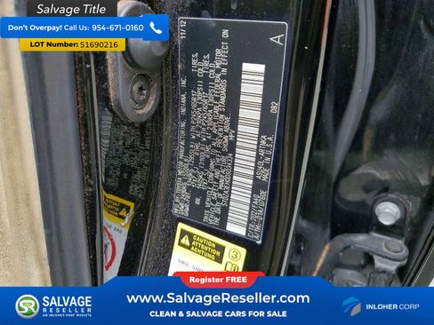 Used 2013 Toyota Highlander Plus FWD image 17