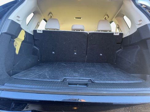 Used 2024 Nissan Rogue SV image 18