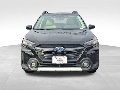 Used 2025 Subaru Outback Limited w/ Popular Package #2 image 2