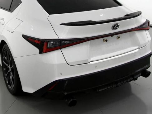 Used 2023 Lexus IS 350 F Sport image 10
