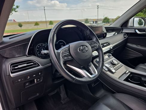 Used 2021 Hyundai Palisade Limited FWD image 2