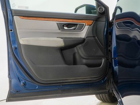 Used 2019 Honda CR-V EX image 16