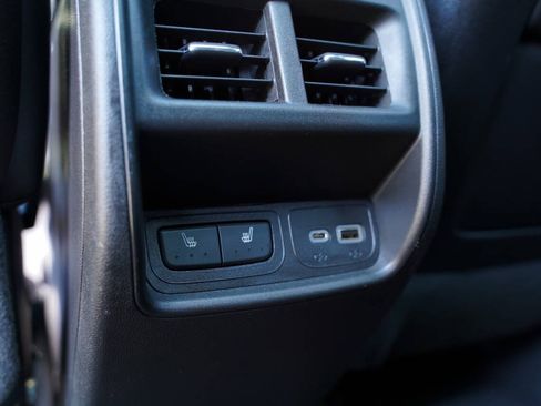 Used 2019 Cadillac XT4 Premium Luxury image 27