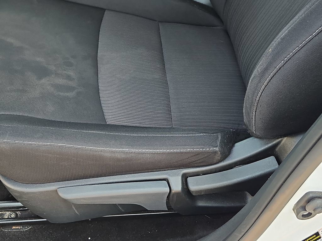 Used 2024 Nissan Sentra SV FWD image 20
