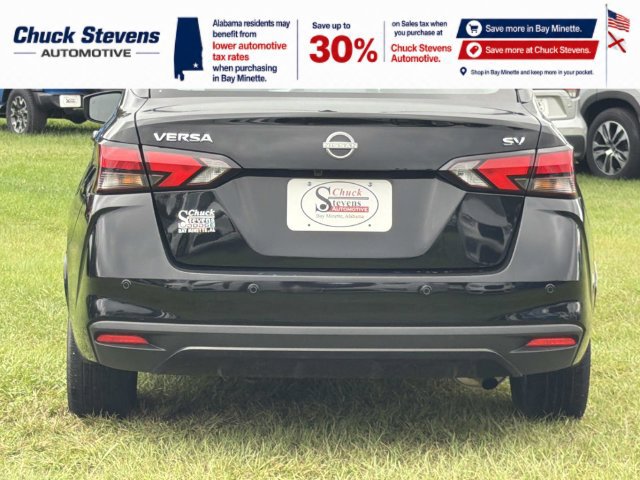 Used 2024 Nissan Versa SV FWD image 5