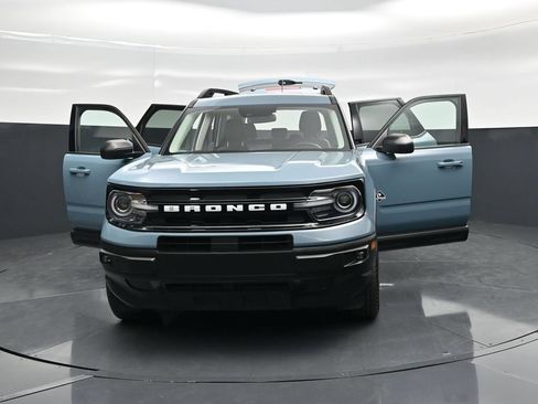 Certified 2023 Ford Bronco Sport Outer Banks w/ Tech Package AWD/4WD image 29