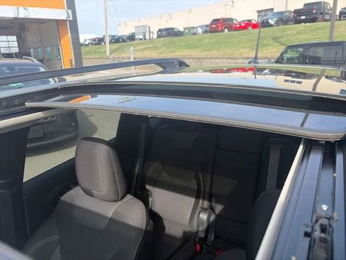 Used 2015 Jeep Cherokee Latitude w/ Comfort/Convenience Group image 70