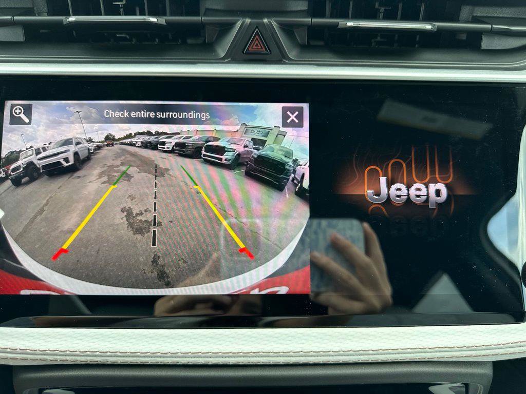 New 2026 Jeep Cherokee Overland AWD/4WD image 36