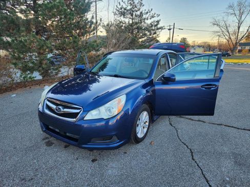 Used 2011 Subaru Legacy 2.5i Premium image 37