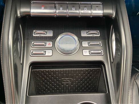 Used 2024 Lincoln Nautilus Premier w/ Equipment Group 102A image 38