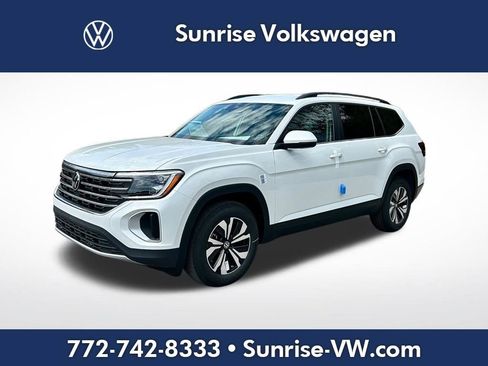 New 2026 Volkswagen Atlas SE FWD image 1