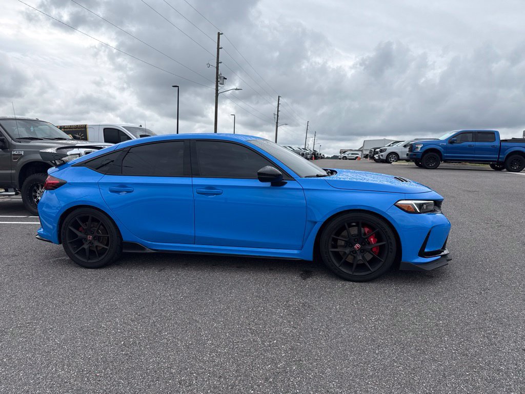Used 2025 Honda Civic Type R image 1