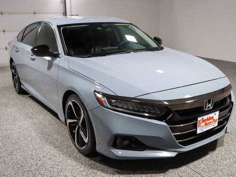 Used 2021 Honda Accord Sport Special Edition image 5