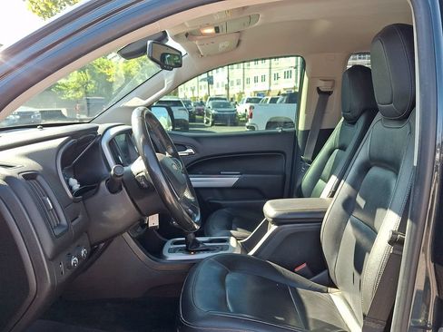Used 2018 Chevrolet Colorado LT w/ Luxury Package, Chrome AWD/4WD image 14