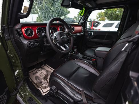 Used 2021 Jeep Wrangler Rubicon w/ Uconnect 4C Nav & Sound Group image 19