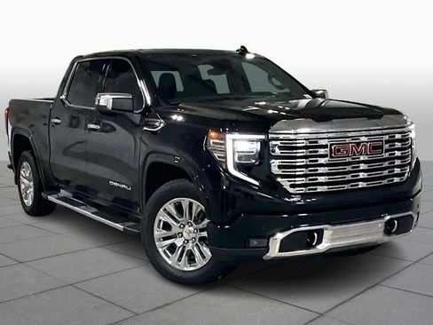 Used 2024 GMC Sierra 1500 Denali w/ Technology Package image 3