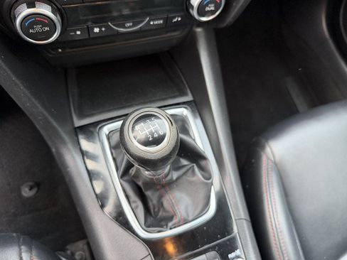Used 2016 MAZDA MAZDA3 i Grand Touring FWD image 14