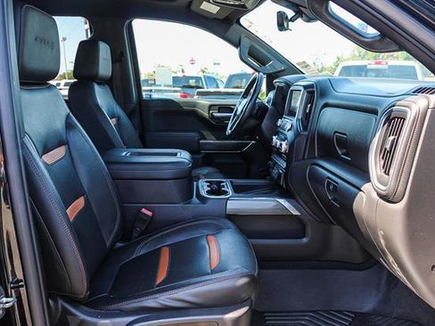 Used 2020 GMC Sierra 1500 AT4 w/ AT4 Premium Package image 18