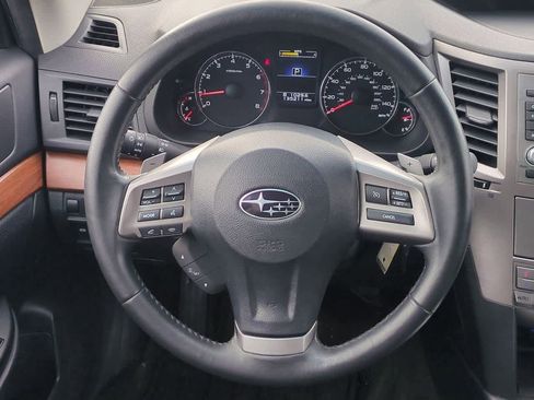 Used 2013 Subaru Outback 2.5i Limited w/ Moonroof Pkg image 23