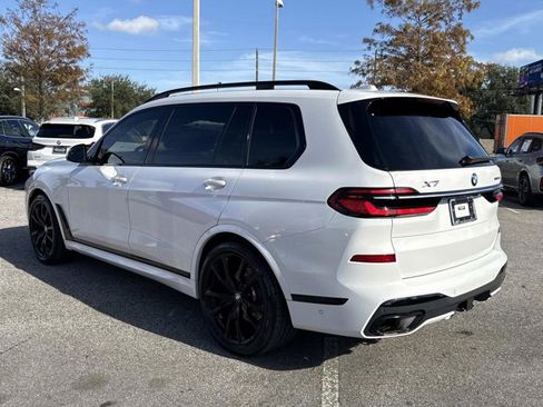 Used 2023 BMW X7 xDrive40i w/ M Sport Package image 5