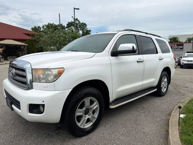 Used 2008 Toyota Sequoia Limited AWD/4WD image 3