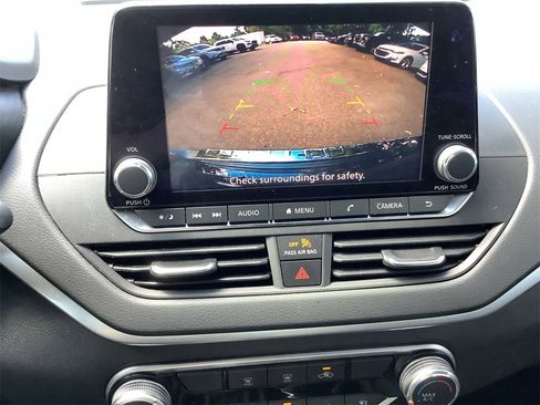 Used 2021 Nissan Altima 2.5 SV image 21