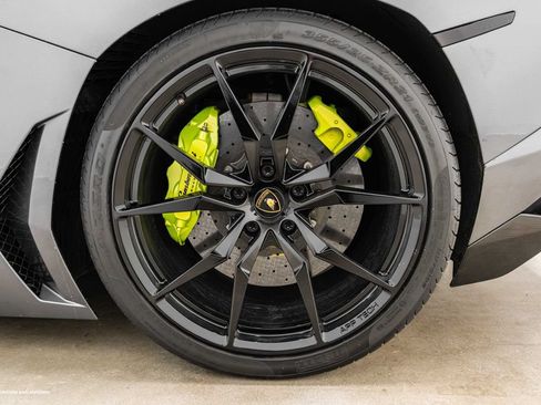 Used 2015 Lamborghini Aventador LP 700-4 AWD/4WD image 7