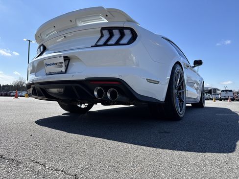 Used 2018 Ford Mustang GT Premium image 10