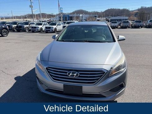 Used 2016 Hyundai Sonata SE w/ Cargo Package image 10