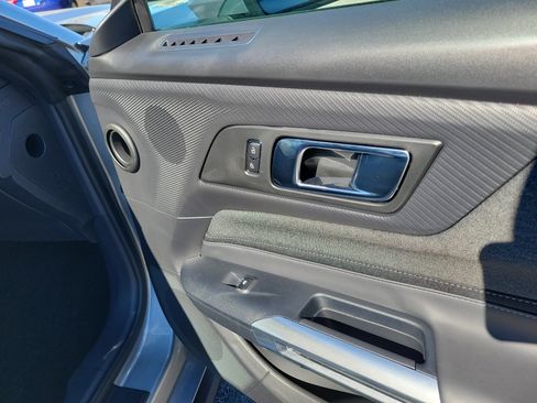 Used 2025 Ford Mustang GT w/ GT Performance Package image 26