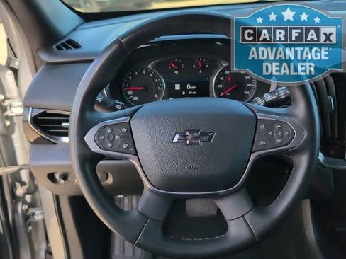 Used 2023 Chevrolet Traverse RS image 19