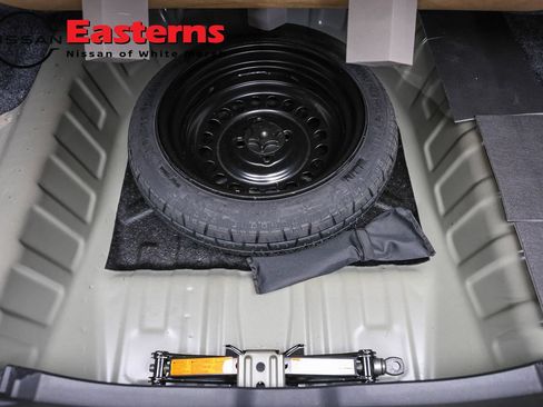 Used 2025 Nissan Versa S FWD image 21