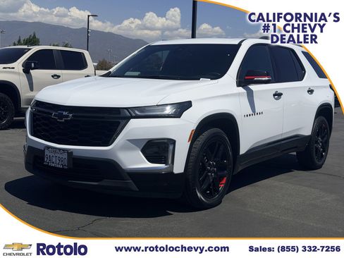 Used 2022 Chevrolet Traverse Premier w/ Redline Edition AWD/4WD image 3