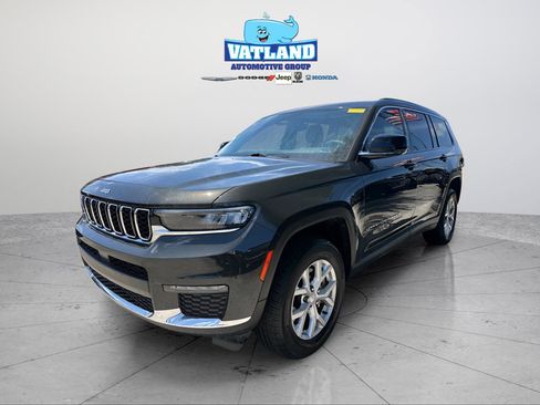 Certified 2023 Jeep Grand Cherokee L Limited RWD image 2