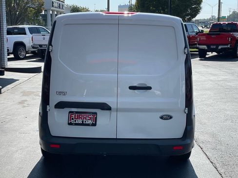 Used 2017 Ford Transit Connect XL FWD image 4