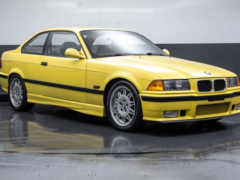 Used 1995 BMW M3 Coupe image 3