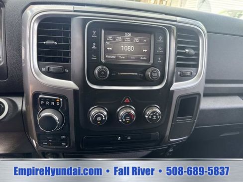 Used 2024 RAM 1500 Classic SLT AWD/4WD image 15