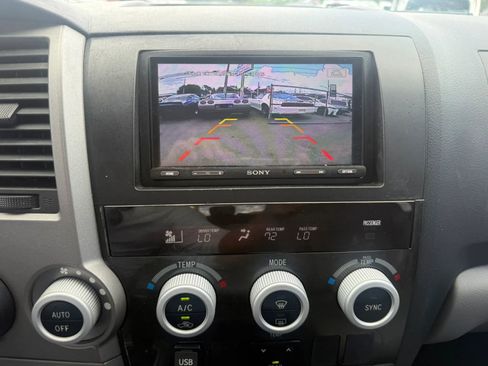 Used 2013 Toyota Sequoia SR5 RWD image 17