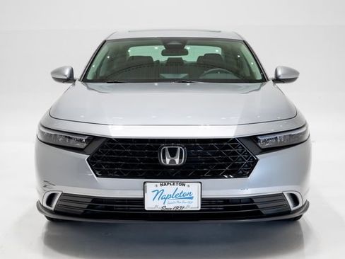 Used 2023 Honda Accord EX image 4