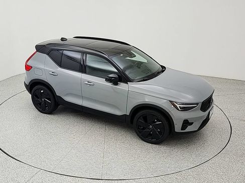 New 2026 Volvo XC40 B5 Ultra w/ Climate Package AWD/4WD image 15