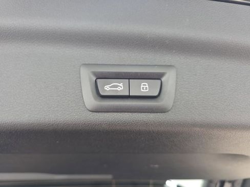 Certified 2025 BMW X1 xDrive28i AWD/4WD image 30
