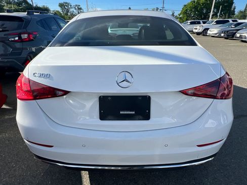 Used 2024 Mercedes-Benz C 300 Sedan image 5