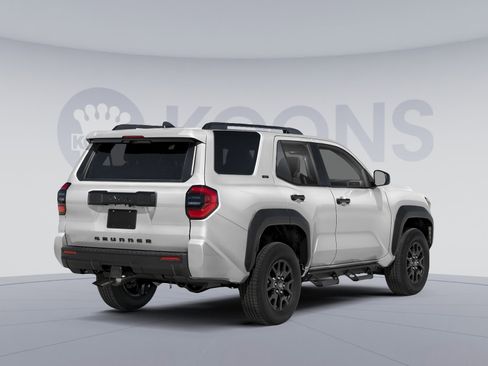 New 2026 Toyota 4Runner SR5 AWD/4WD image 2