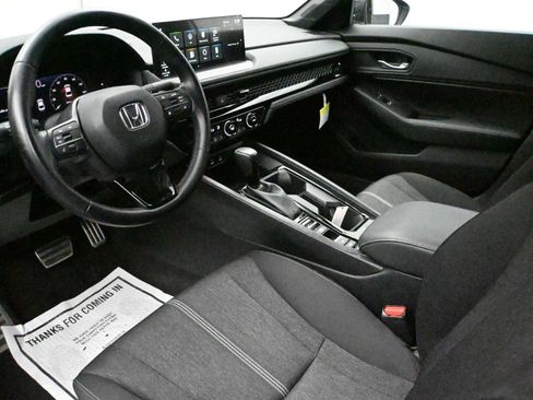Used 2024 Honda Accord Sport image 2