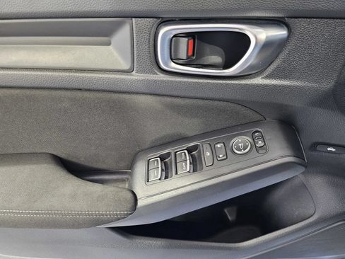 Used 2022 Honda Civic Sport image 12