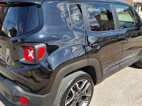 Used 2021 Jeep Renegade Sport image 6