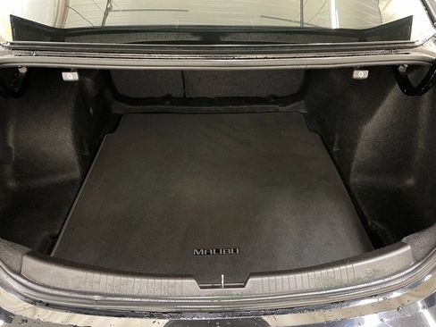 Used 2018 Chevrolet Malibu Premier w/ Premier Sun and Wheel Package image 45