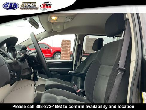 Used 2016 Dodge Grand Caravan SE w/ Quick Order Package 29E SE image 10